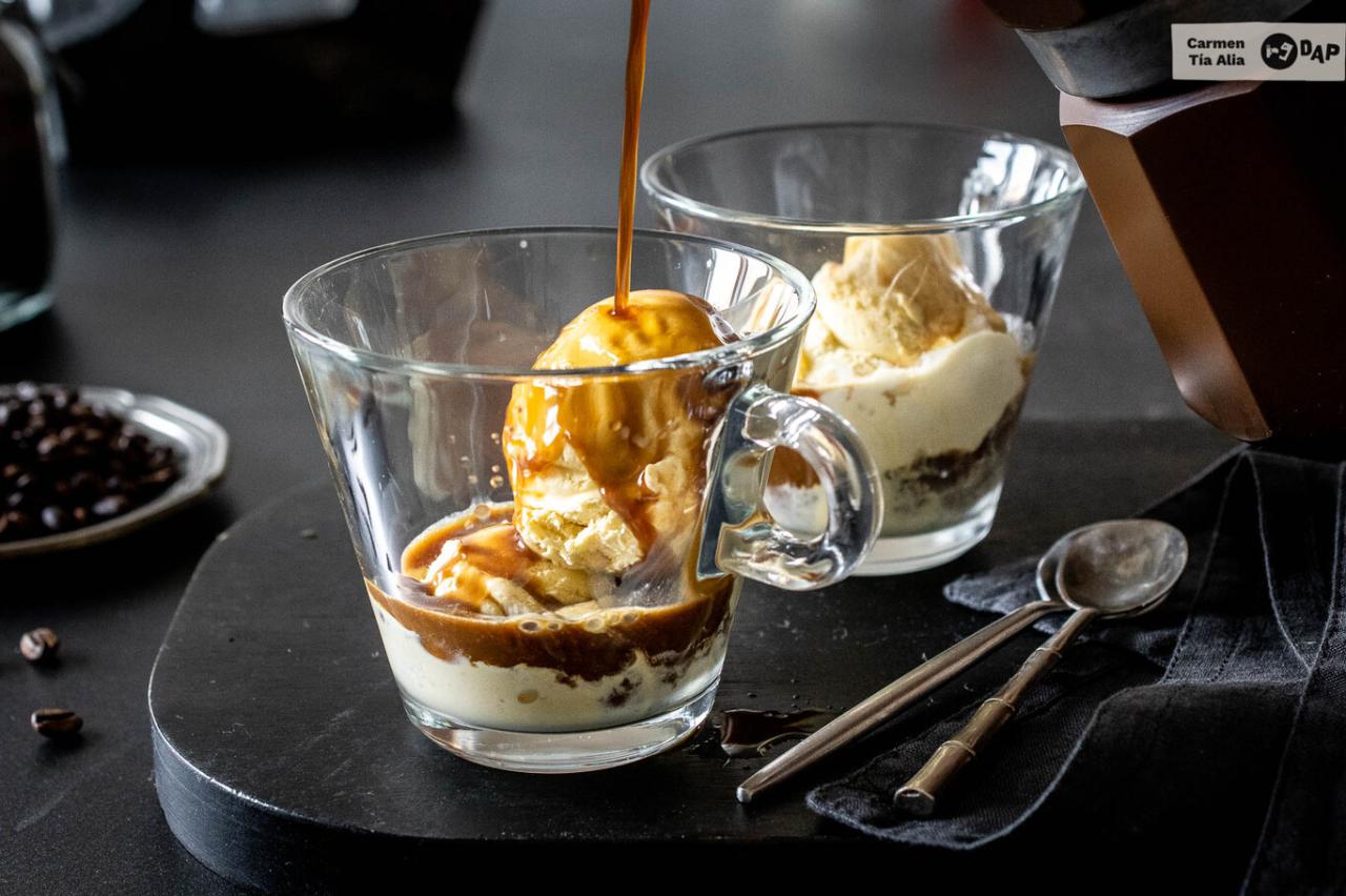 Cómo hacer un affogato de café